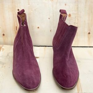 NEW! Urban Outfitters Boots